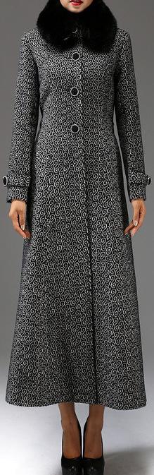 Single-Breasted Long Wool Coat with Fox Fur Collar