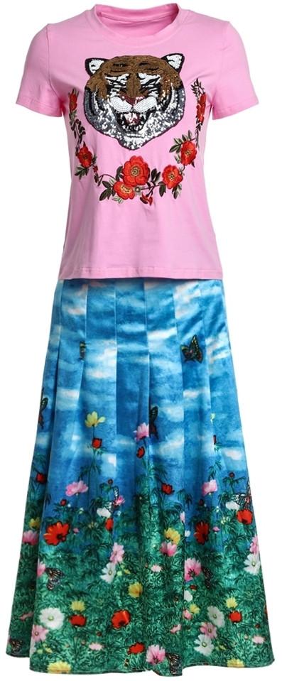 Tiger-Embellished T-Shirt & Pleated Floral-Garden Printed Midi Skirt - DESIGNER INSPIRED FASHIONS