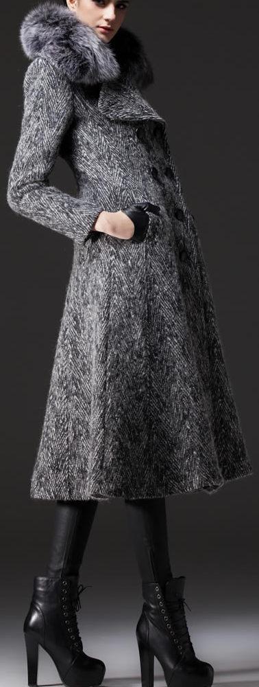 Thick Fur-Collar Long Wool Coat