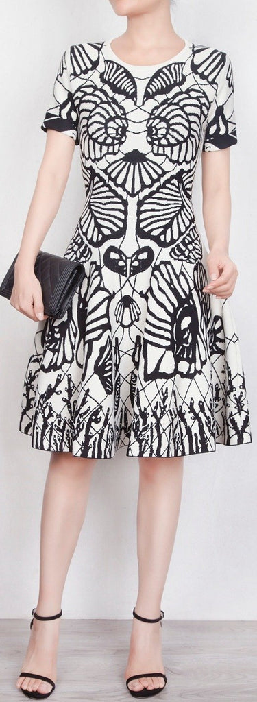 Patterned Sleeveless Knit Dress
